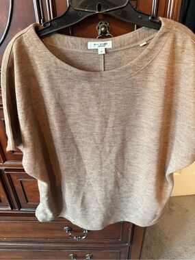 Max Studio Cozy Short Sleeve Knit Top - Tan size M